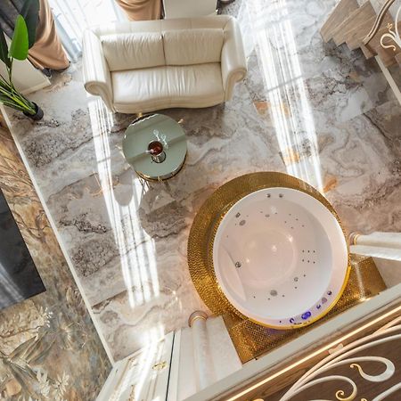 Jacuzzi Exotica Apartment Kłajpeda Zewnętrze zdjęcie